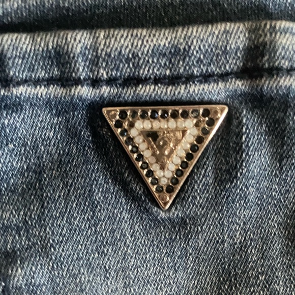 Guess original jeans. Size 25. Used mildly - Picture 3 of 4